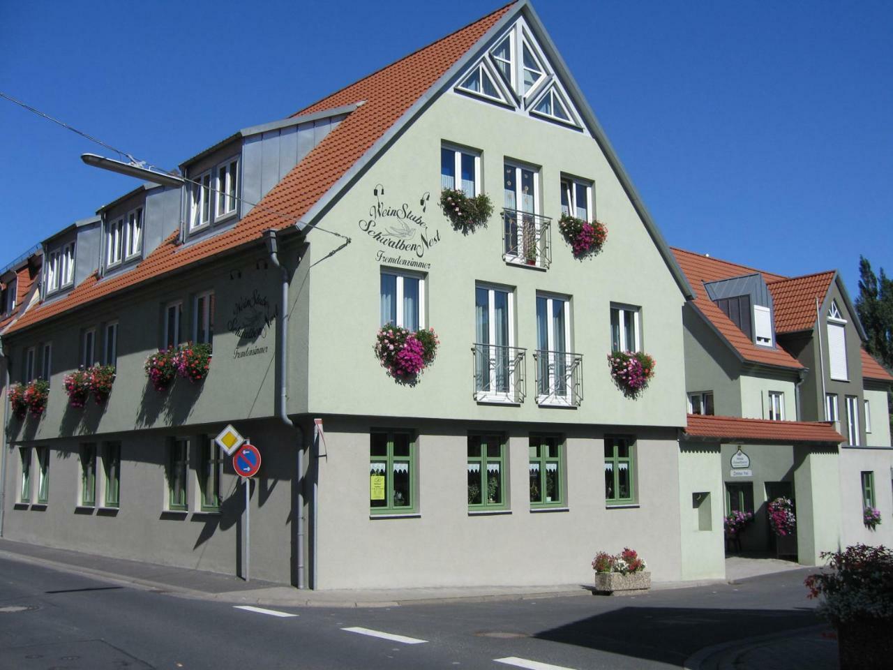 Weinstube Schwalbennest Hotell Karlstadt Exteriör bild